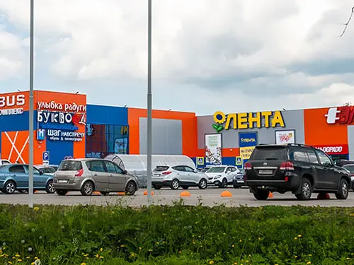 500 kW containerized diesel genset for a Lenta hypermarket in Vyborg