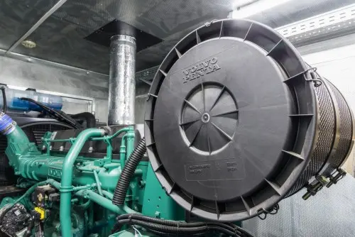 280 kW diesel generator on a container on the chassis and 60 kW UPS for Murmansk Administration building – фото 24 из 80
