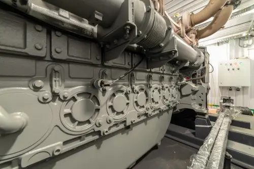 818 kW containerized diesel genset with a British Perkins engine and a Stamford generator for PLAZMA shopping and entertainment center in Murmansk – фото 29 из 70