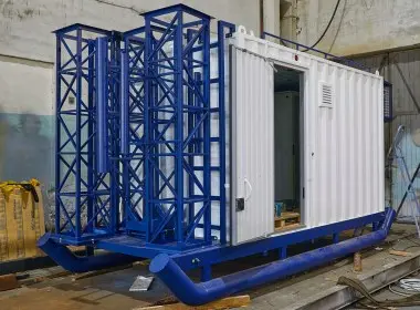 Контейнер связи на салазках для телекоммуникационного оборудования Газпрома – фото 2 из 10