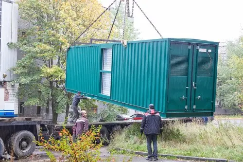 Two 1200 kW 10,5 kV containerized HV diesel gensets for a strategic site – фото 10 из 25
