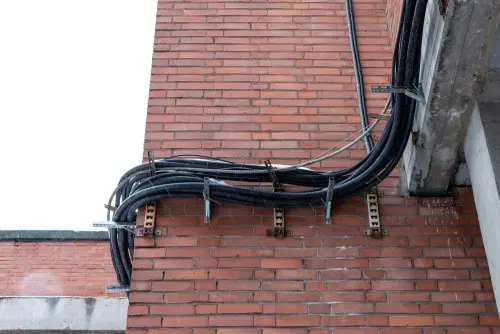 Installing a diesel genset, pre-commissioning and connecting an automatic circuit breaker for Pokrov hospital in Saint Petersburg – фото 15 из 23