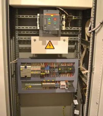 280 kW diesel generator on a container on the chassis and 60 kW UPS for Murmansk Administration building – фото 65 из 80