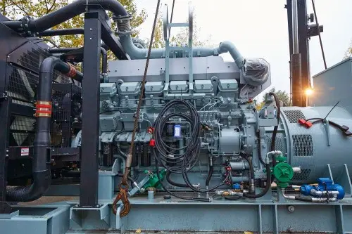 Two 1200 kW 10,5 kV containerized HV diesel gensets for a strategic site – фото 14 из 25