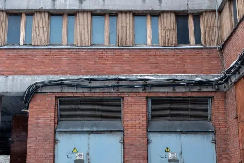 Installing a diesel genset, pre-commissioning and connecting an automatic circuit breaker for Pokrov hospital in Saint Petersburg – фото 13 из 23