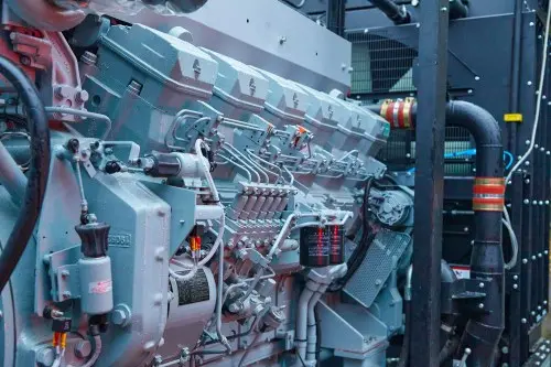 Two 1200 kW 10,5 kV containerized HV diesel gensets for a strategic site – фото 22 из 25