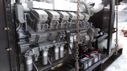 1 MW diesel genset with a voltage of 6,3 kV for a Goznak JSC branch in Saint Petersburg – фото 16 из 73