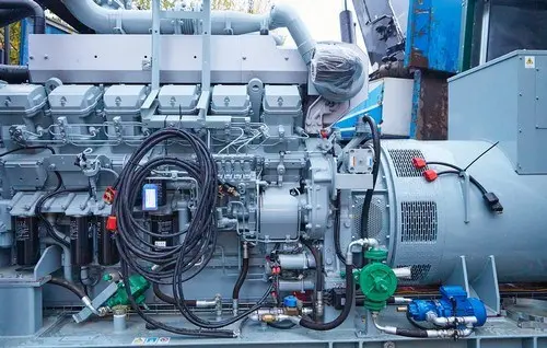 Two 1200 kW 10,5 kV containerized HV diesel gensets for a strategic site