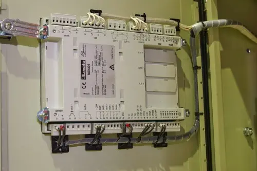 FPT GS NEF 125 diesel generator in a casing on a chassis for Kirishi Oil Refinery – фото 10 из 10