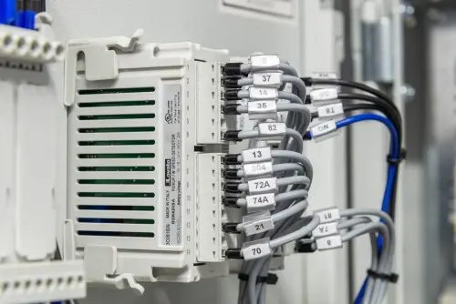 440 kW diesel genset based on a South Korean Doosan engine on a container for BTS – фото 28 из 48