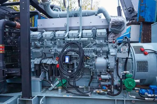Two 1200 kW 10,5 kV containerized HV diesel gensets for a strategic site – фото 20 из 25