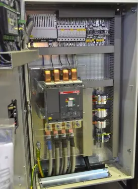 280 kW diesel generator on a container on the chassis and 60 kW UPS for Murmansk Administration building – фото 15 из 80