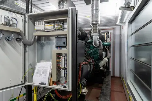 440 kW diesel genset based on a South Korean Doosan engine on a container for BTS – фото 17 из 48