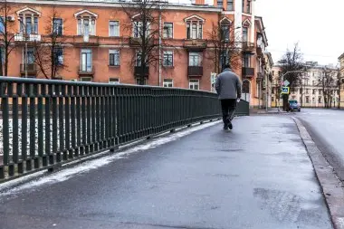  Проезжая часть плотины по ул.Садовой в г.Пушкин и проезжая часть Тверского моста в г.Колпино – фото 7 из 16