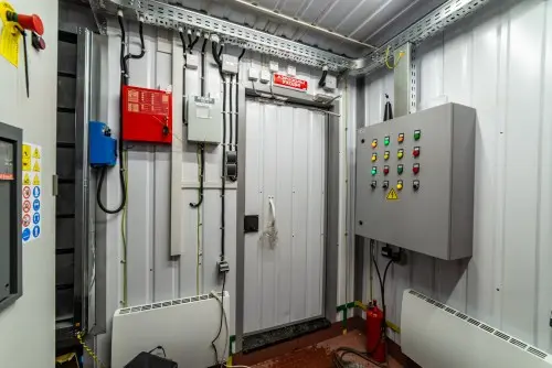 3600 kW diesel genset complex (1200 kW 3 pcs.) for a DPC of the largest Russian interoperator Internet traffic exchange company MMTS-9 – фото 52 из 94