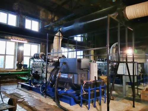 Demounting a 34 tons diesel genset and installing new 1 MW diesel gensets for MRSK Severo-Zapada (Rosseti) – фото 34 из 48