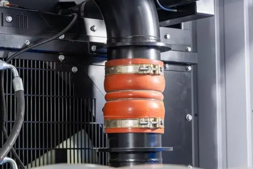 818 kW containerized diesel genset with a British Perkins engine and a Stamford generator for PLAZMA shopping and entertainment center in Murmansk – фото 54 из 70