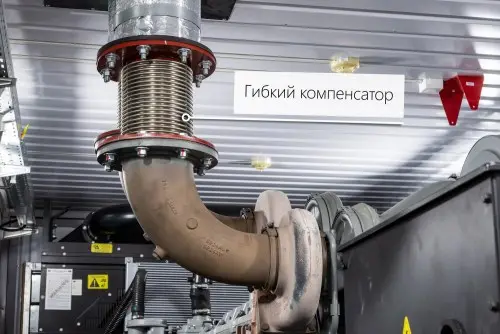 818 kW containerized diesel genset with a British Perkins engine and a Stamford generator for PLAZMA shopping and entertainment center in Murmansk – фото 37 из 70