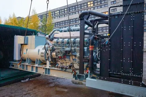 Two 1200 kW 10,5 kV containerized HV diesel gensets for a strategic site – фото 16 из 25