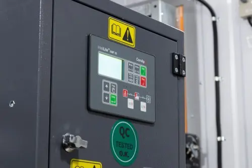 818 kW containerized diesel genset with a British Perkins engine and a Stamford generator for PLAZMA shopping and entertainment center in Murmansk – фото 40 из 70