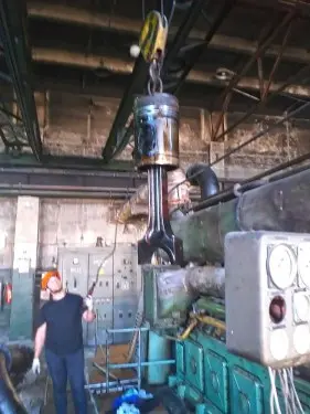 Demounting a 34 tons diesel genset and installing new 1 MW diesel gensets for MRSK Severo-Zapada (Rosseti) – фото 19 из 48