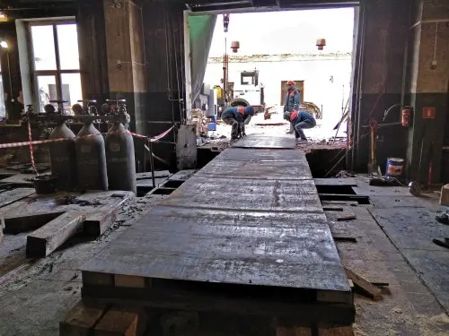 Demounting a 34 tons diesel genset and installing new 1 MW diesel gensets for MRSK Severo-Zapada (Rosseti) – фото 23 из 48