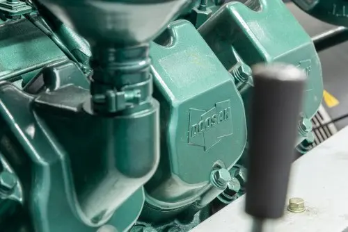 440 kW diesel genset based on a South Korean Doosan engine on a container for BTS – фото 31 из 48