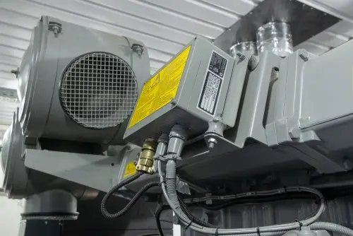 818 kW containerized diesel genset with a British Perkins engine and a Stamford generator for PLAZMA shopping and entertainment center in Murmansk – фото 65 из 70