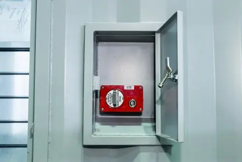 280 kW diesel generator on a container on the chassis and 60 kW UPS for Murmansk Administration building – фото 34 из 80