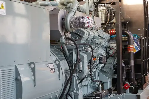 1200 kW Mitsubishi diesel genset with a 45000-liter reservoir for Botkin hospital in Moscow  – фото 13 из 15