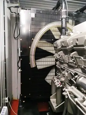 1 MW diesel genset with a voltage of 6,3 kV for a Goznak JSC branch in Saint Petersburg – фото 32 из 73