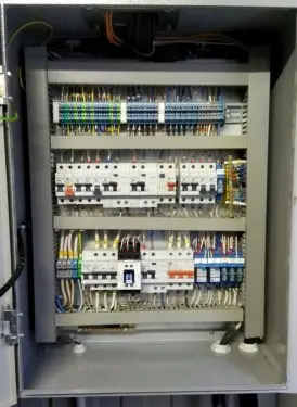 1 MW diesel genset with a voltage of 6,3 kV for a Goznak JSC branch in Saint Petersburg – фото 26 из 73