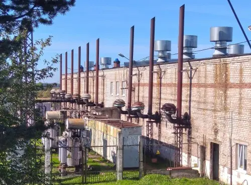 Demounting a 34 tons diesel genset and installing new 1 MW diesel gensets for MRSK Severo-Zapada (Rosseti) – фото 6 из 48