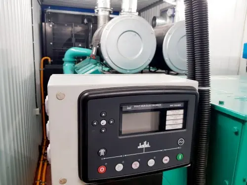 Mobile 800 kW diesel genset Cummins with a 3000-liter fuel tank to Norilsk for processing non-ferrous scrap – фото 10 из 17