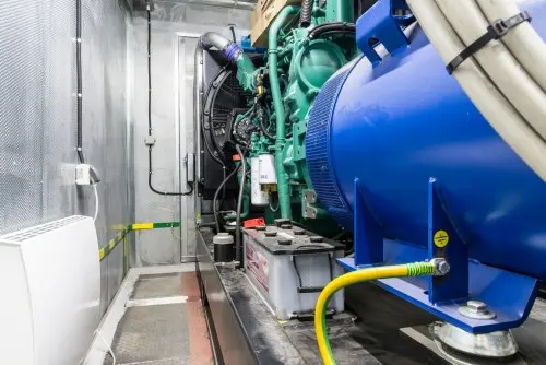 280 kW diesel generator on a container on the chassis and 60 kW UPS for Murmansk Administration building – фото 17 из 80