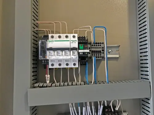 Autonomous generating center (AGC) consisting of three diesel generators with a total capacity of 3600 kW for the Wildberries warehouse complex – фото 62 из 95