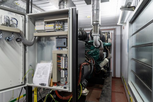 440 kW diesel genset based on a South Korean Doosan engine on a container for BTS – фото 17 из 48