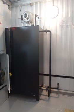 160 kW containerized diesel genset, two UPSs and hospital and maternity emergency power system installation in Izhevsk – фото 12 из 16